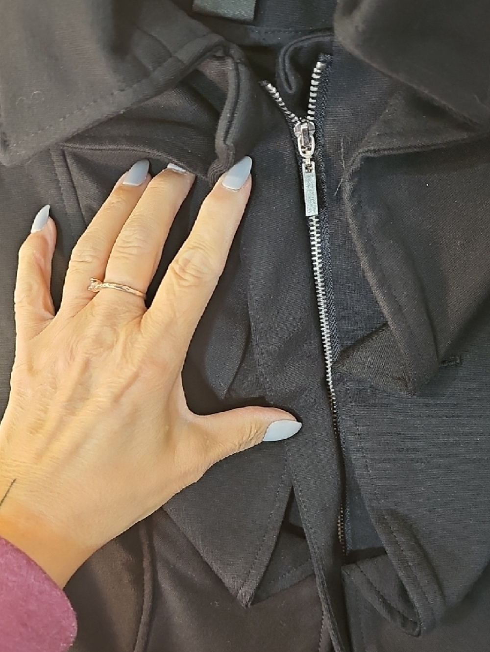 Grace Elements Black Ruffle-Front Cropped Blazer - Picture 6 of 9